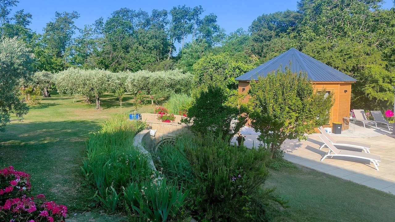 Photo of Outdoor in Les Mees