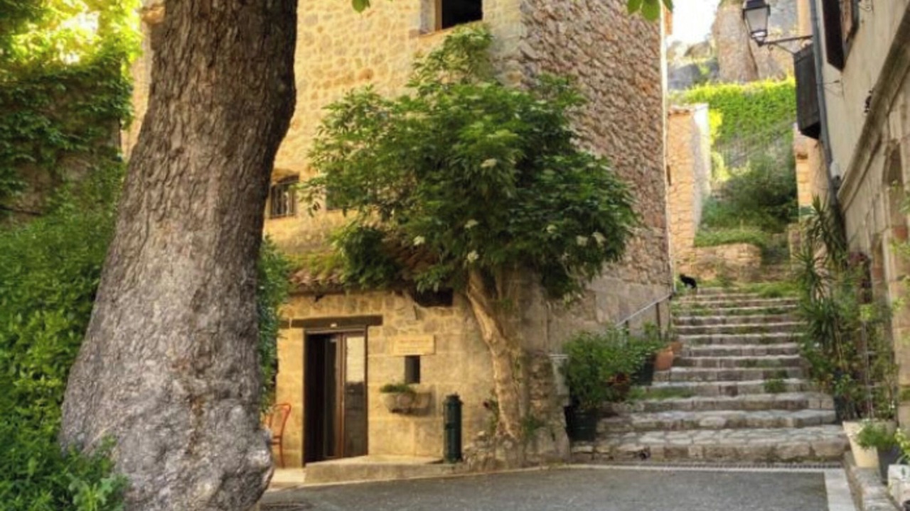 Photo of Outdoor in Chateaudouble