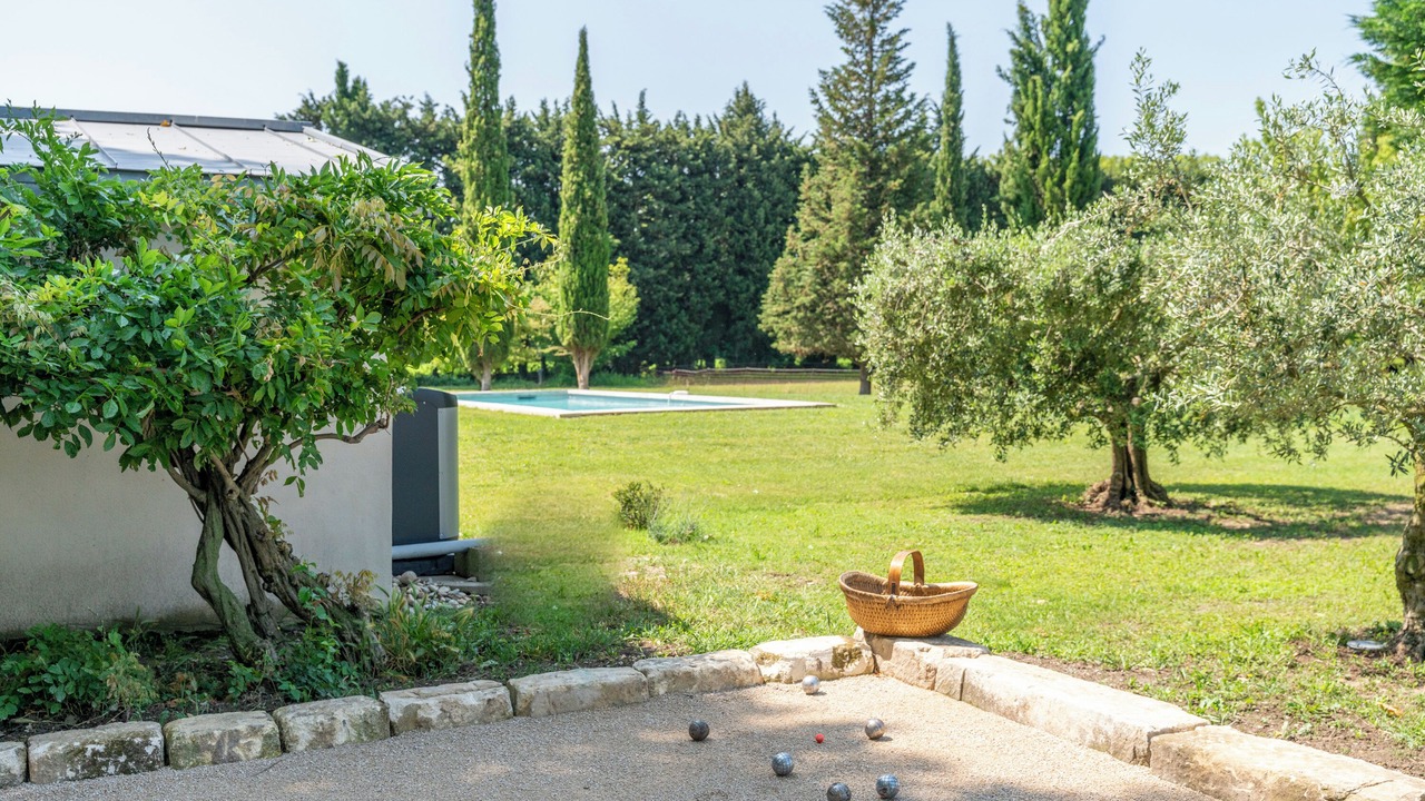 Photo of Outdoor in Noves