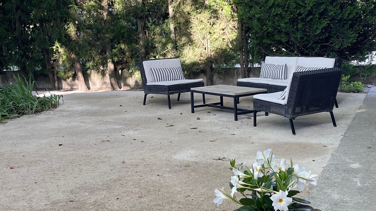 Photo of Patio Balcony in Noves