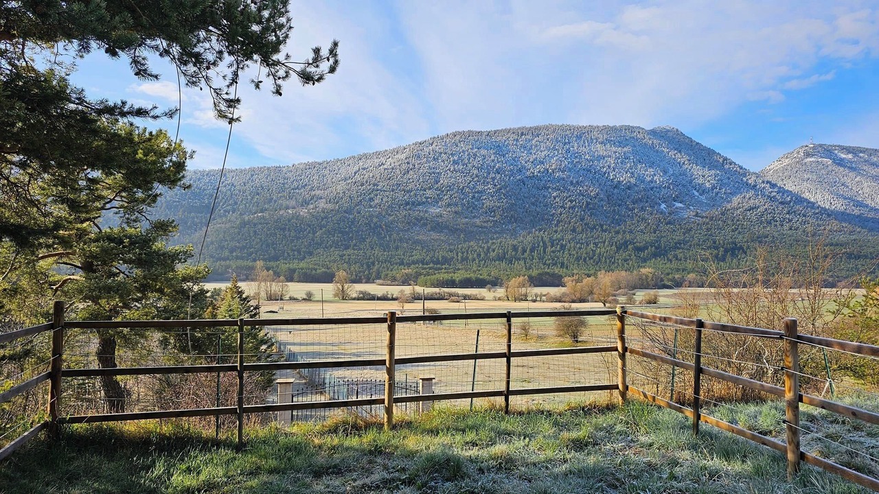 Photo of Outdoor in Seranon