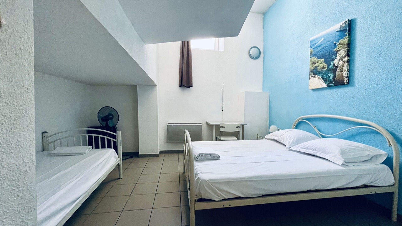 Photo of Bedroom in 8th Arrondissement