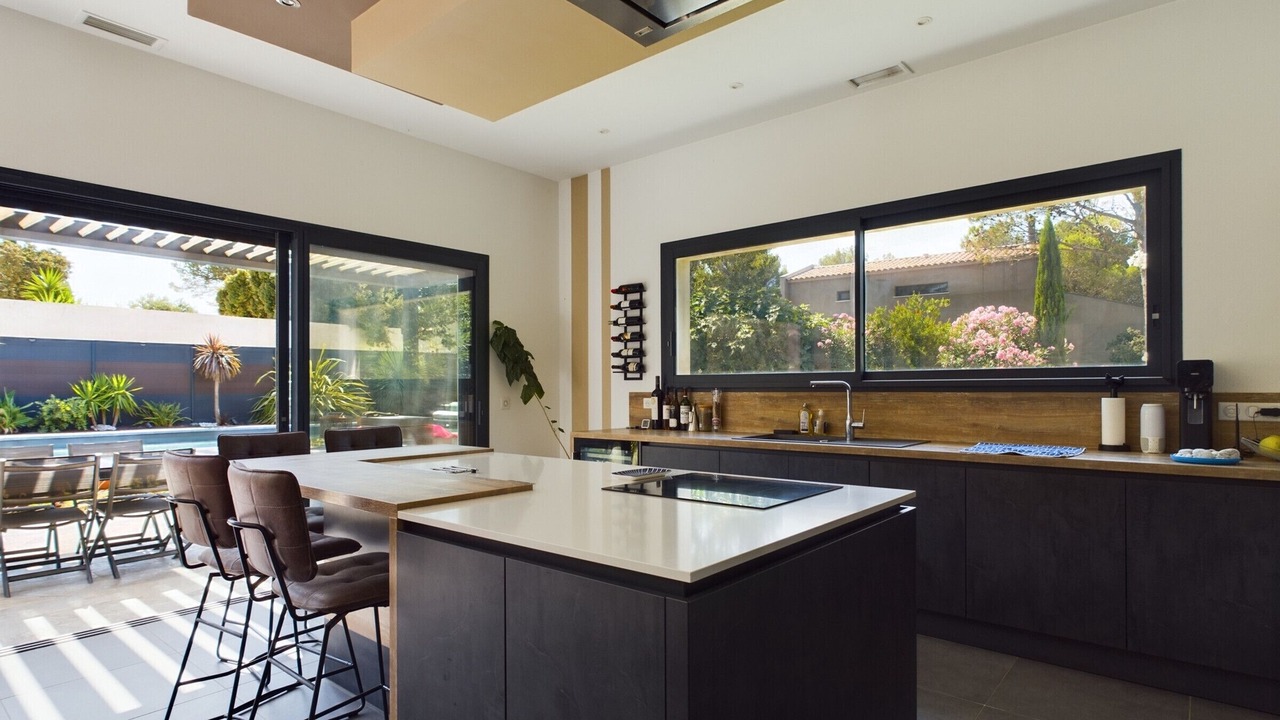 Photo of Kitchen in Cornillon-Confoux