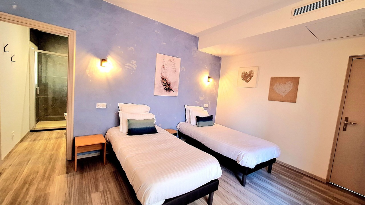 Photo of Bedroom in Sainte-Tulle