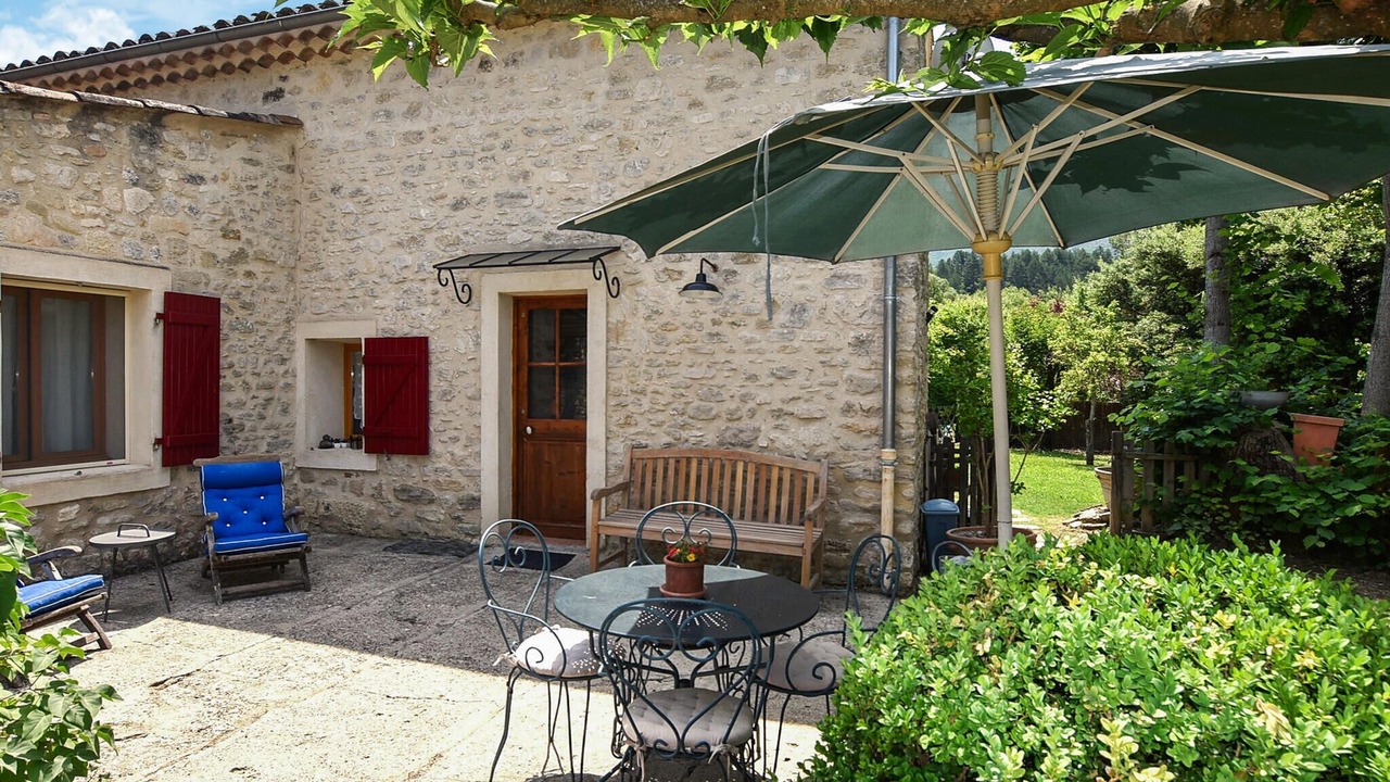 Photo of Outdoor in Saint-Martin-de-Castillon