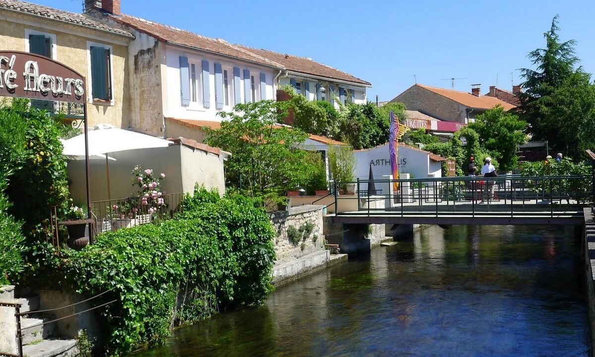 Photo of Outdoor in Molleges