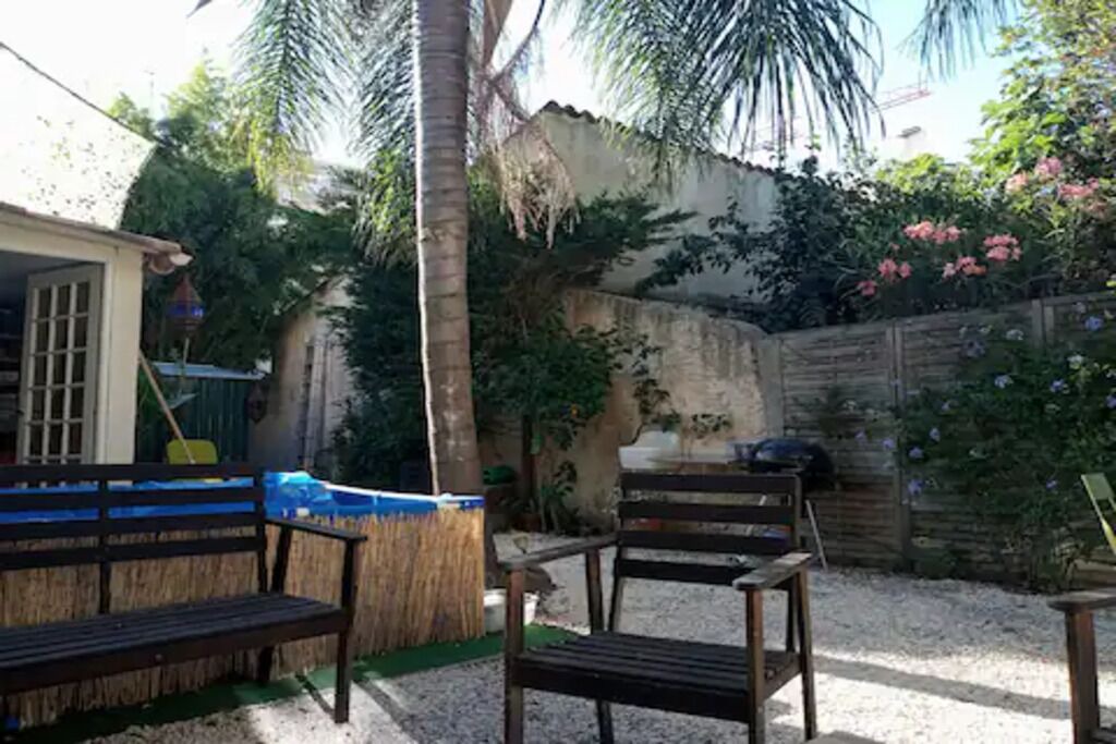 Photo of Outdoor in Baille