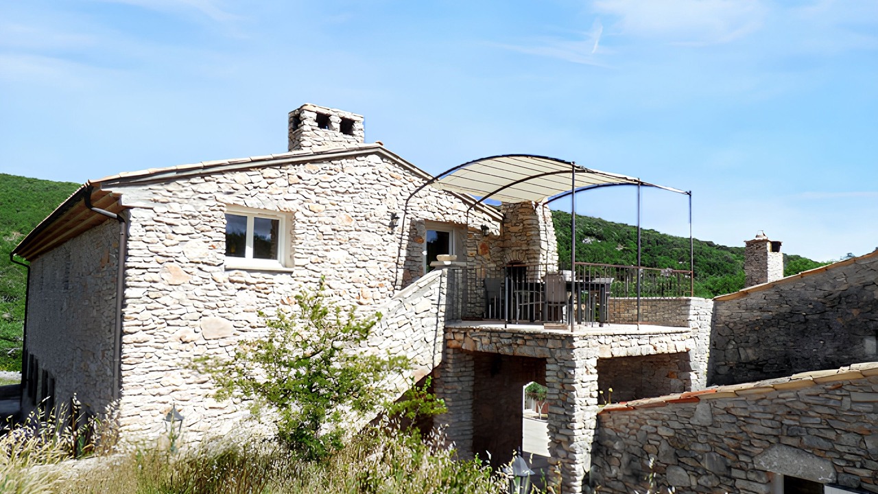 Photo of Outdoor in Simiane-la-Rotonde