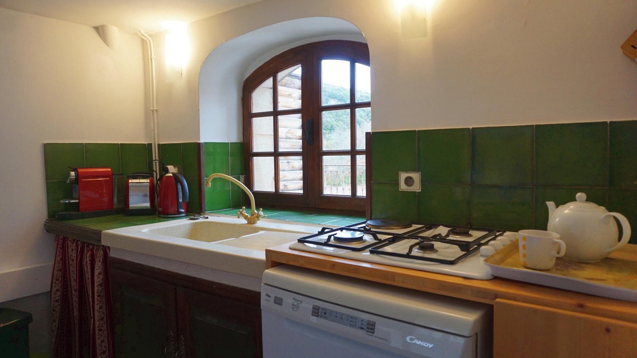 Photo of Kitchen in Simiane-la-Rotonde