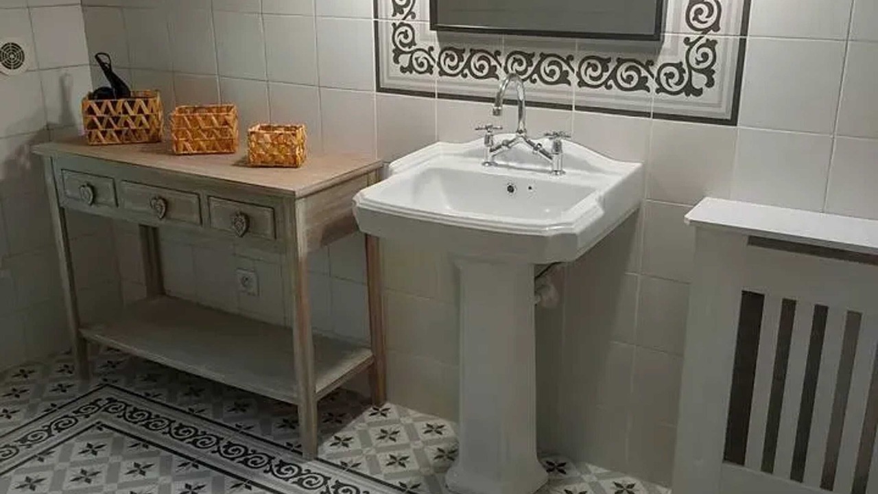 Photo of Bathroom in Courthezon
