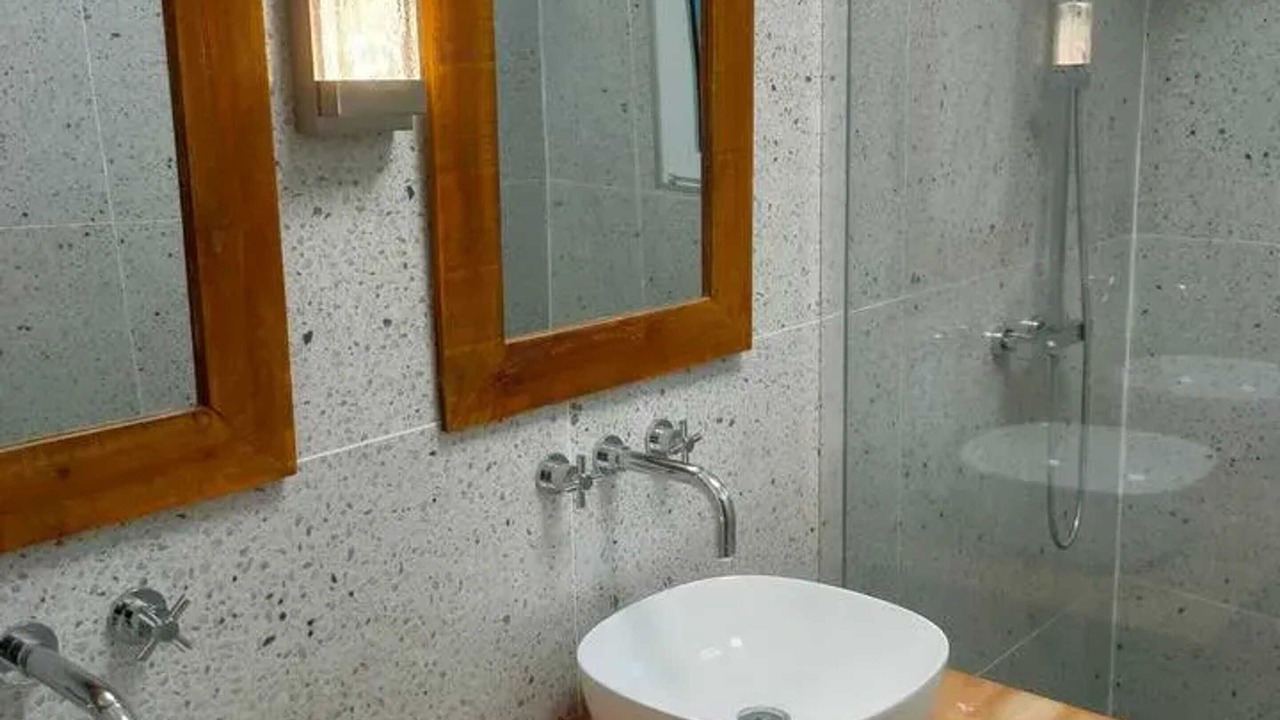 Photo of Bathroom in Courthezon