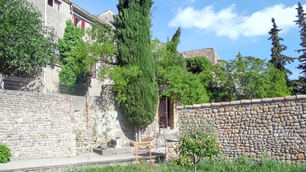 Photo of Outdoor in Buisson