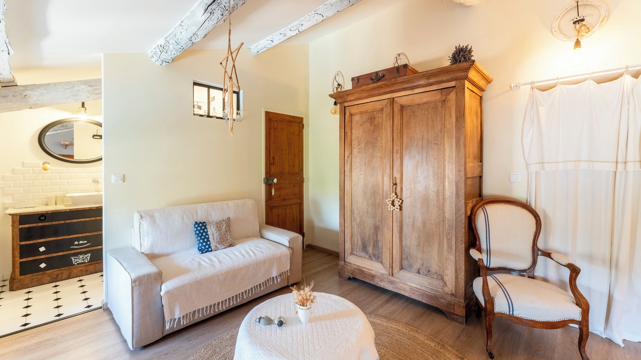 Photo of Livingroom in Chateauneuf-de-Gadagne