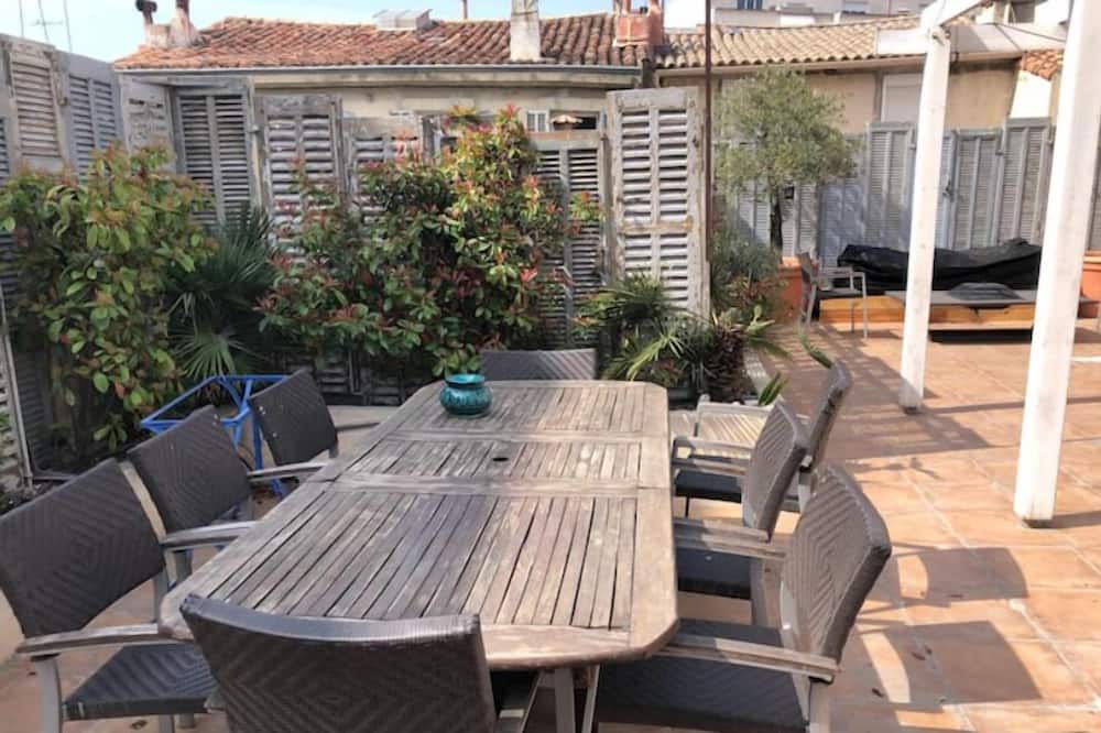 Photo of Outdoor in Baille
