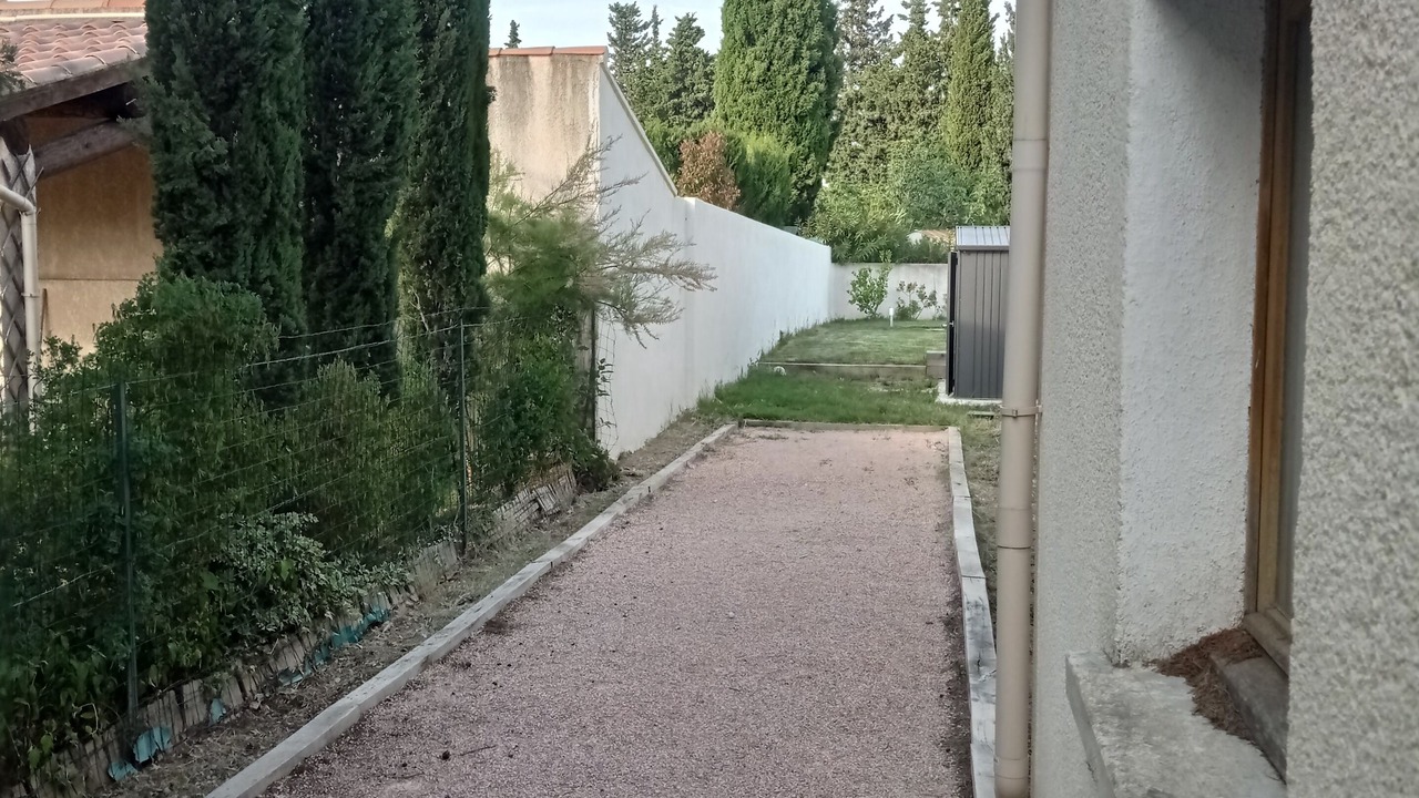 Photo of Outdoor in Pelissanne