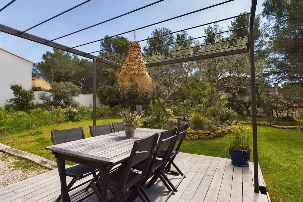 Photo of Outdoor in Cornillon-Confoux