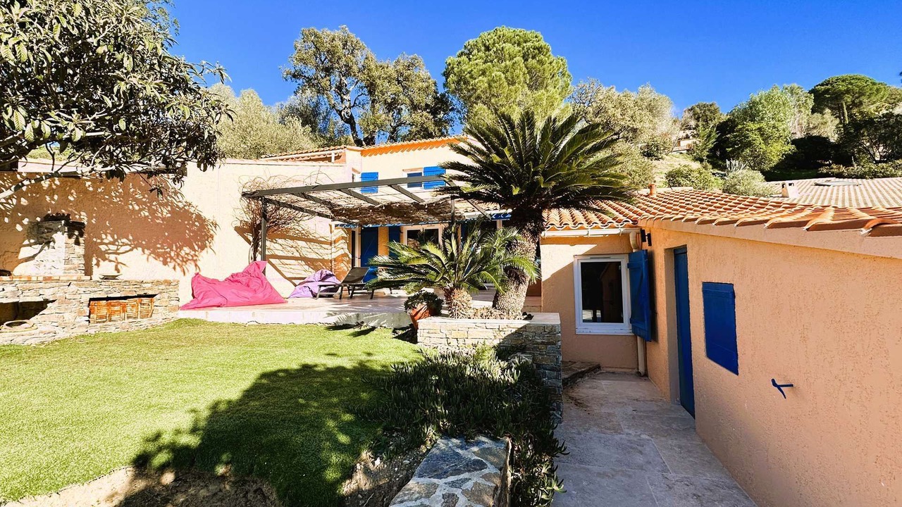 Photo of Outdoor in La Londe-les-Maures