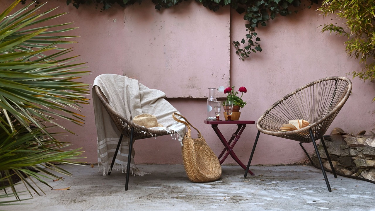 Photo of Patio Balcony in Chateauneuf-de-Gadagne