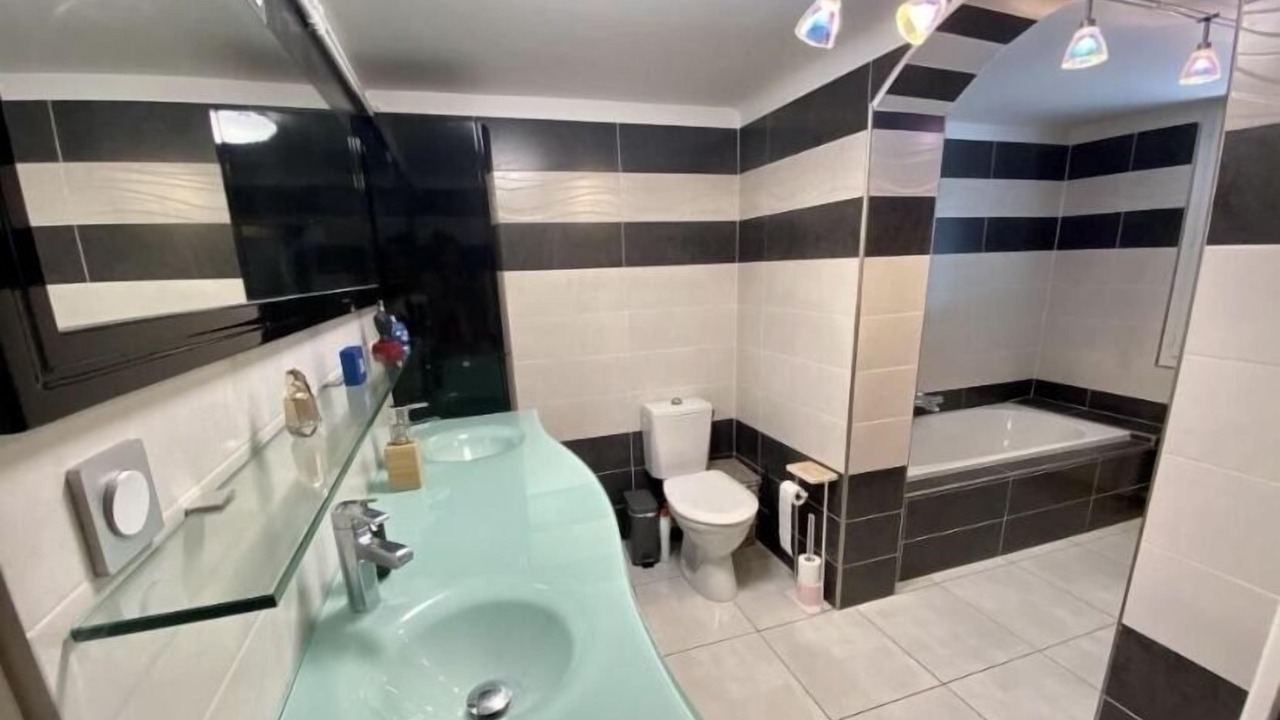 Photo of Bathroom in Bezouce