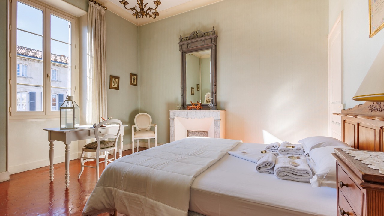 Photo of Bedroom in Montfavet