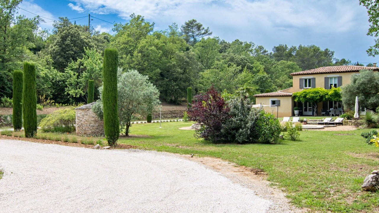 Photo of Outdoor in Tourves