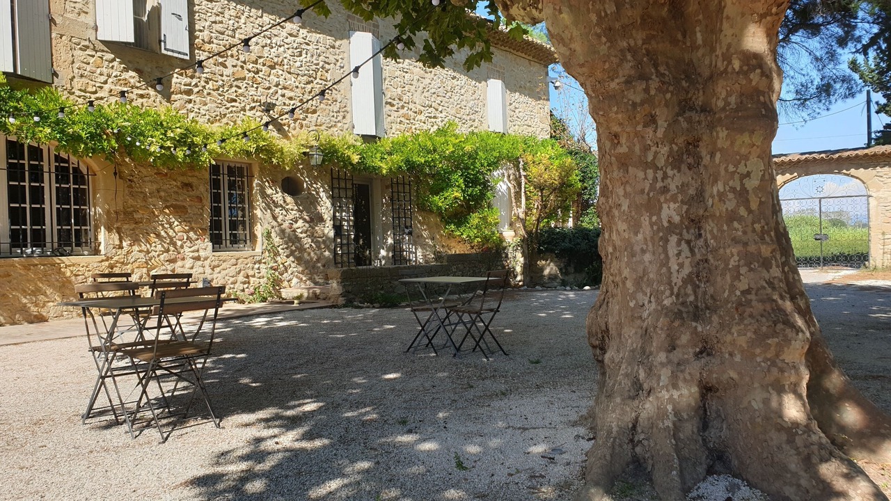 Photo of Outdoor in Caderousse