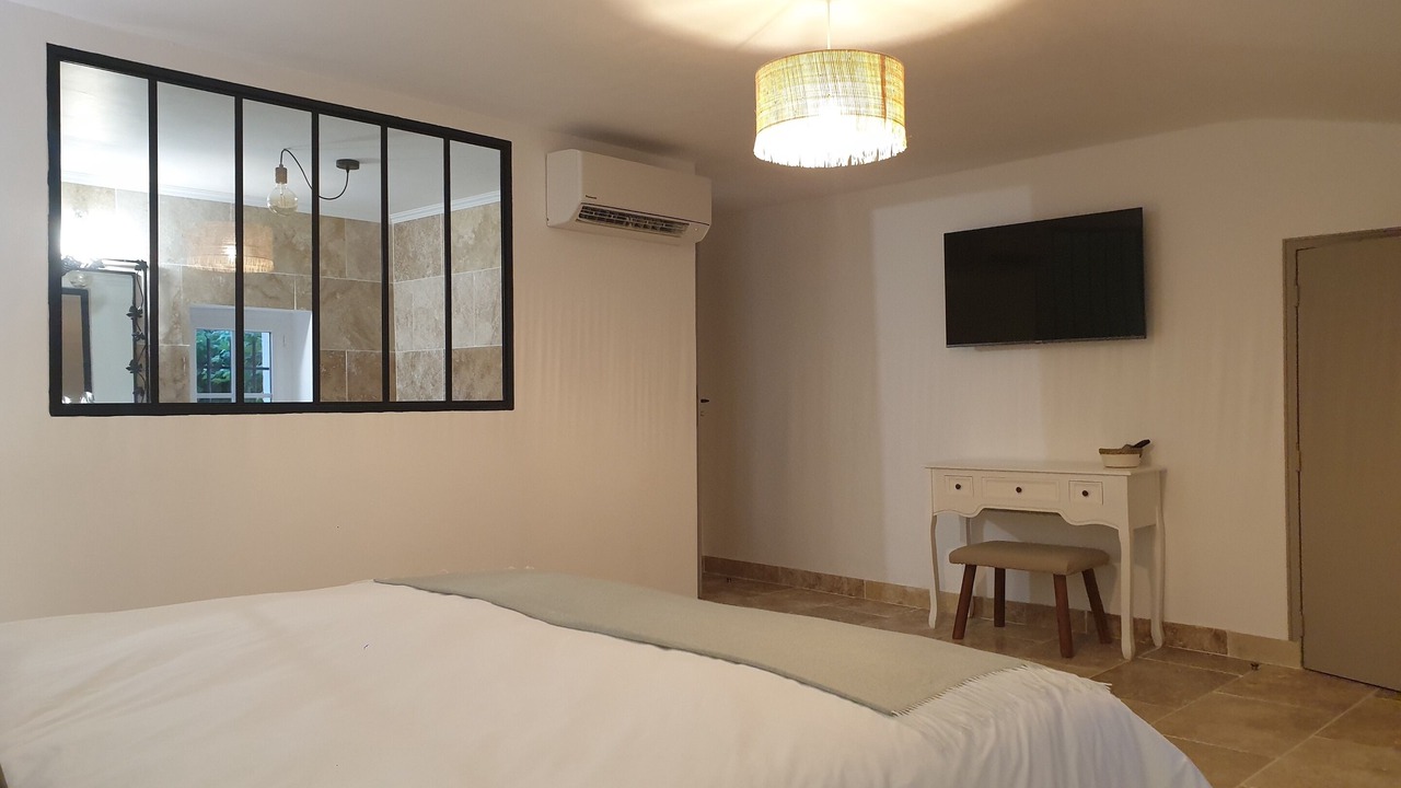 Photo of Bedroom in Caderousse