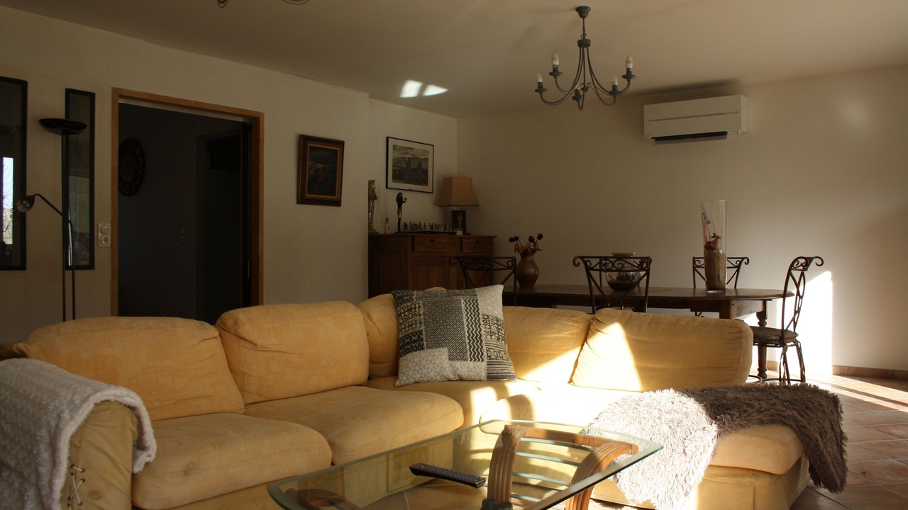 Photo of Livingroom in Montfuron