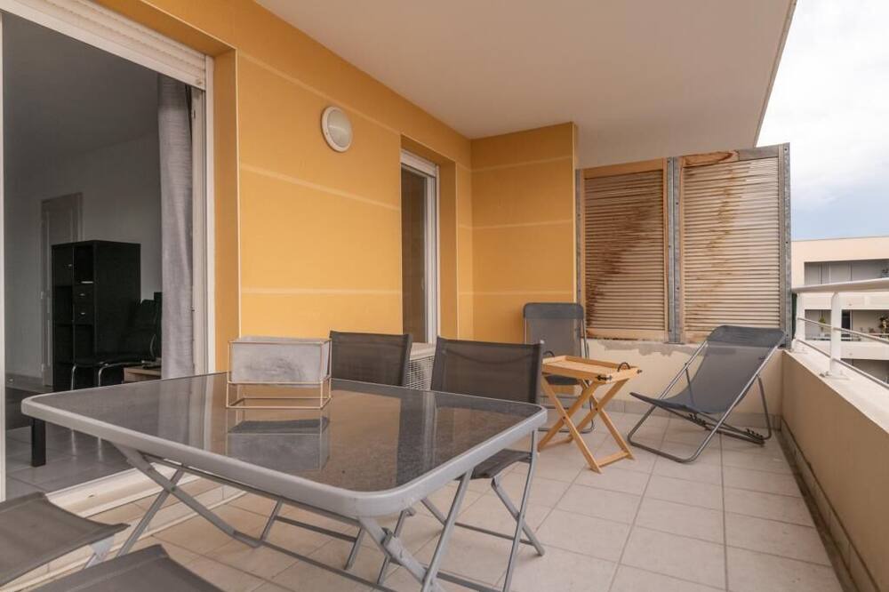 Photo of Patio Balcony in Monteux