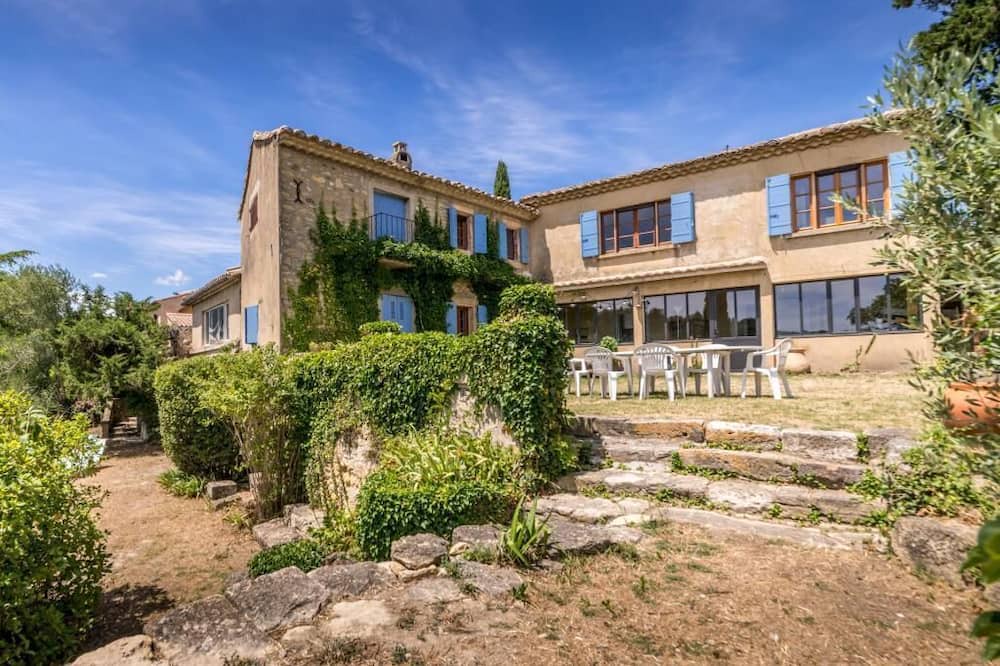Photo of Outdoor in Sauveterre