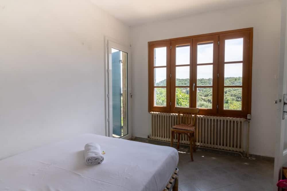 Photo of Bedroom in Sauveterre
