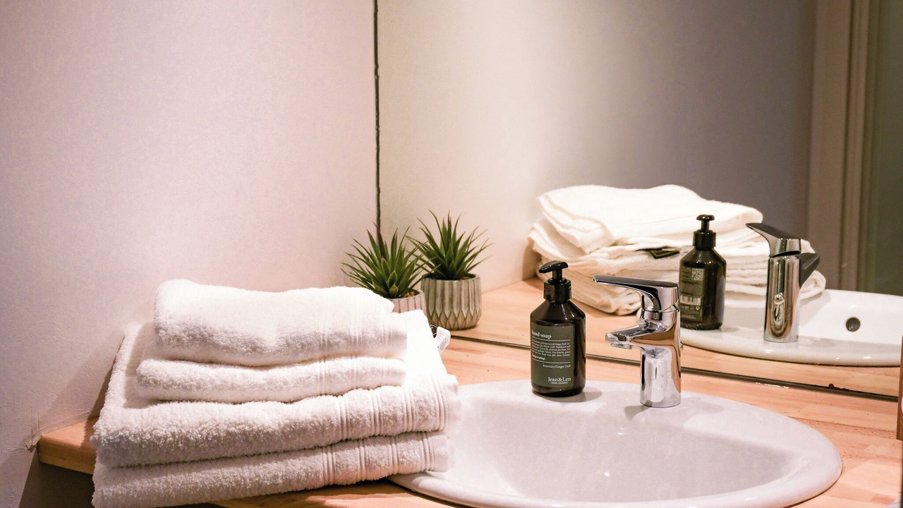 Photo of Bathroom in Rochefort-du-Gard