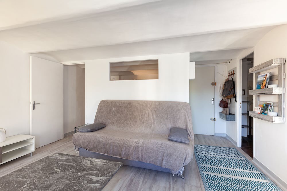 Photo of Livingroom in Baille