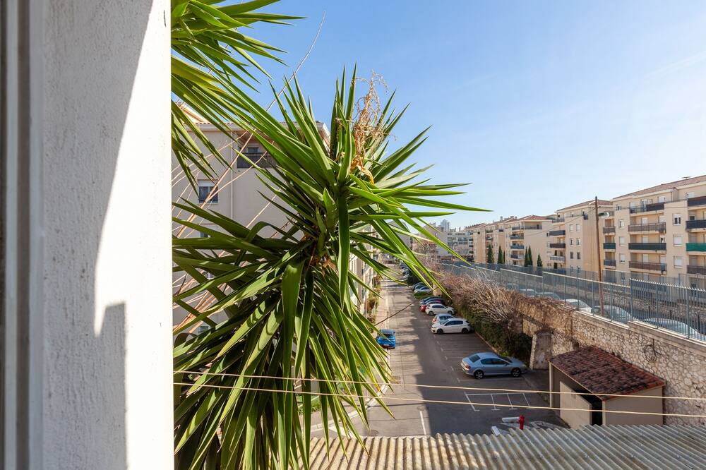 Photo of Outdoor in Baille