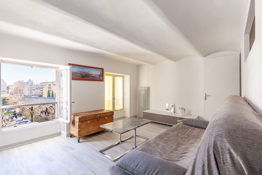 Photo of Livingroom in Baille