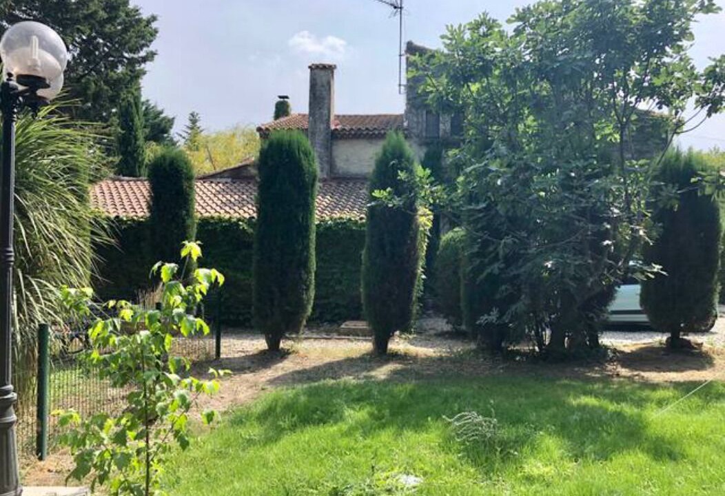 Photo of Outdoor in Saze