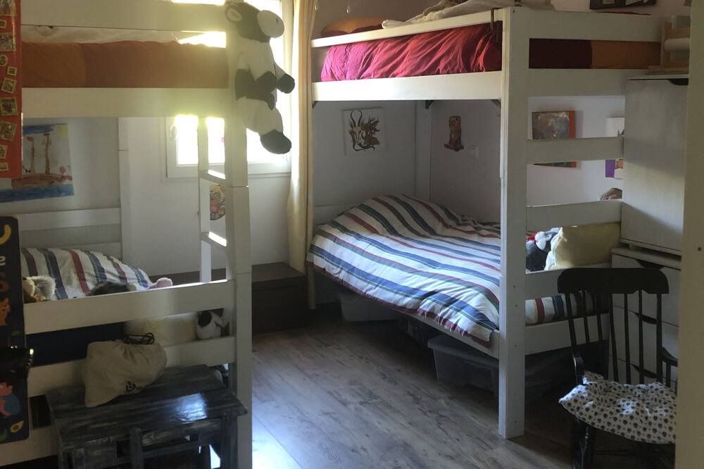 Photo of Bedroom in Rousset