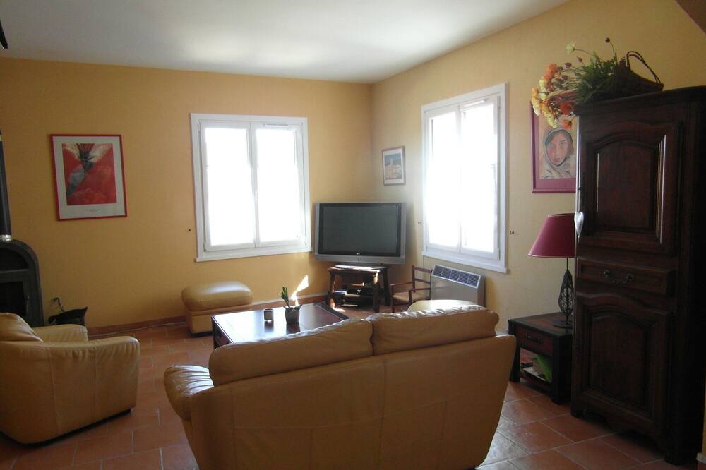 Photo of Livingroom in Sablet