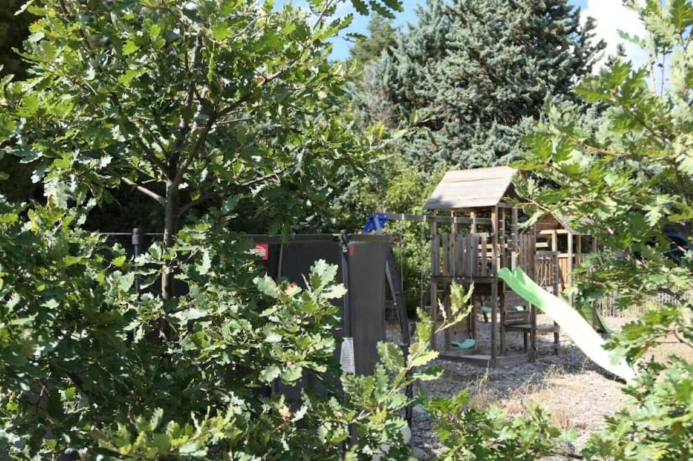 Photo of Outdoor in Revest-du-Bion