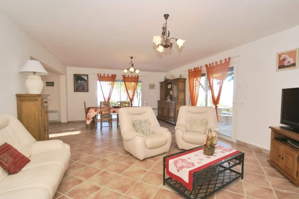 Photo of Livingroom in Aiguines