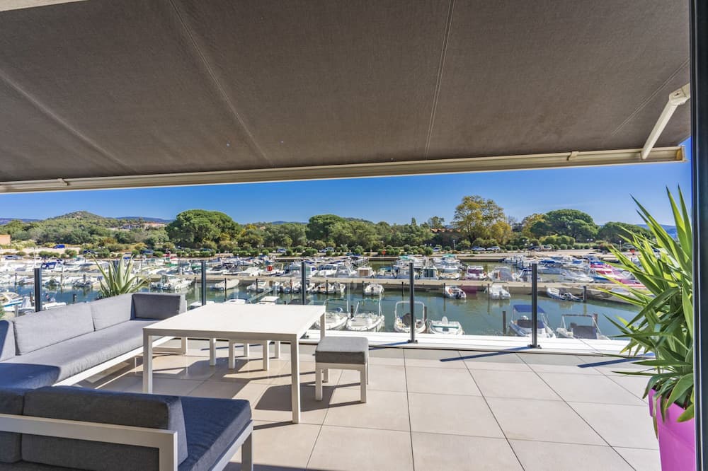 Photo of Outdoor in Miramar