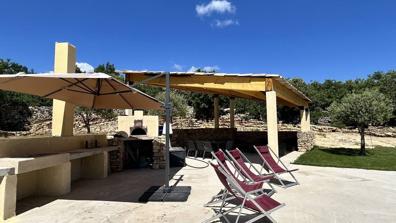 Photo of Patio Balcony in Viens