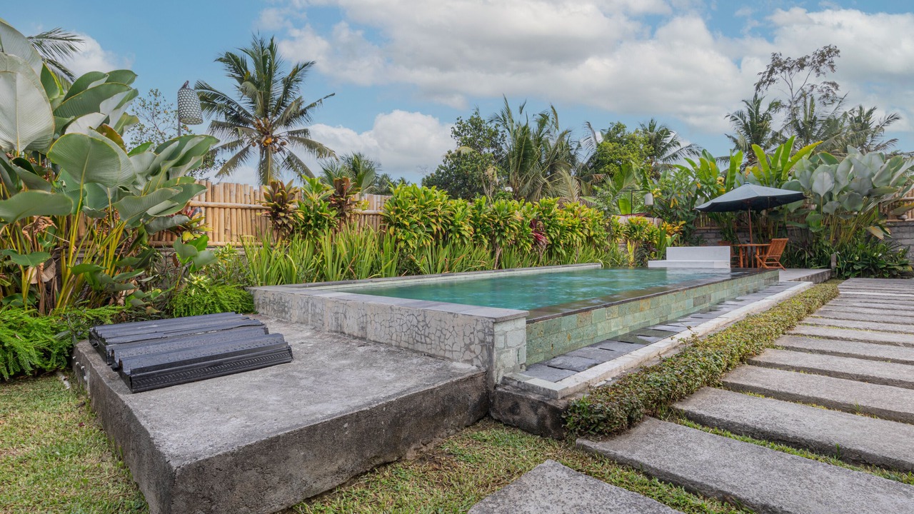 Photo of Outdoor in Samplangan