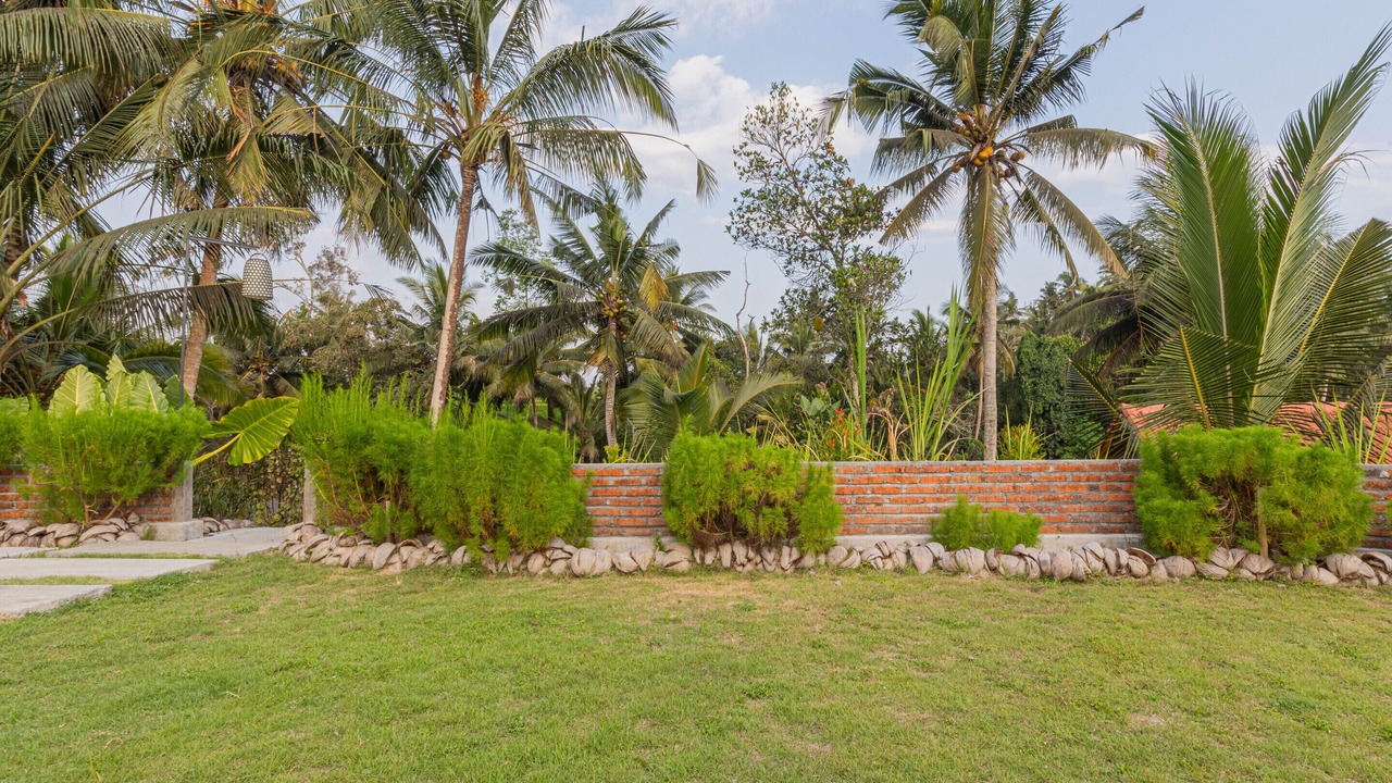 Photo of Outdoor in Samplangan