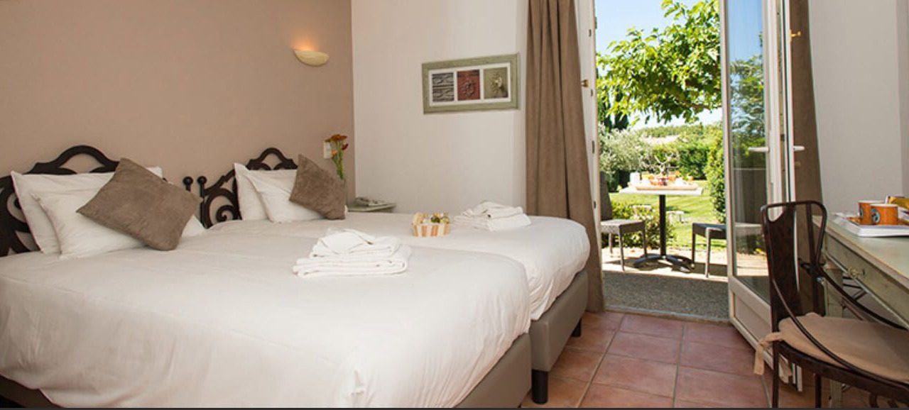Photo of Bedroom in Maussane