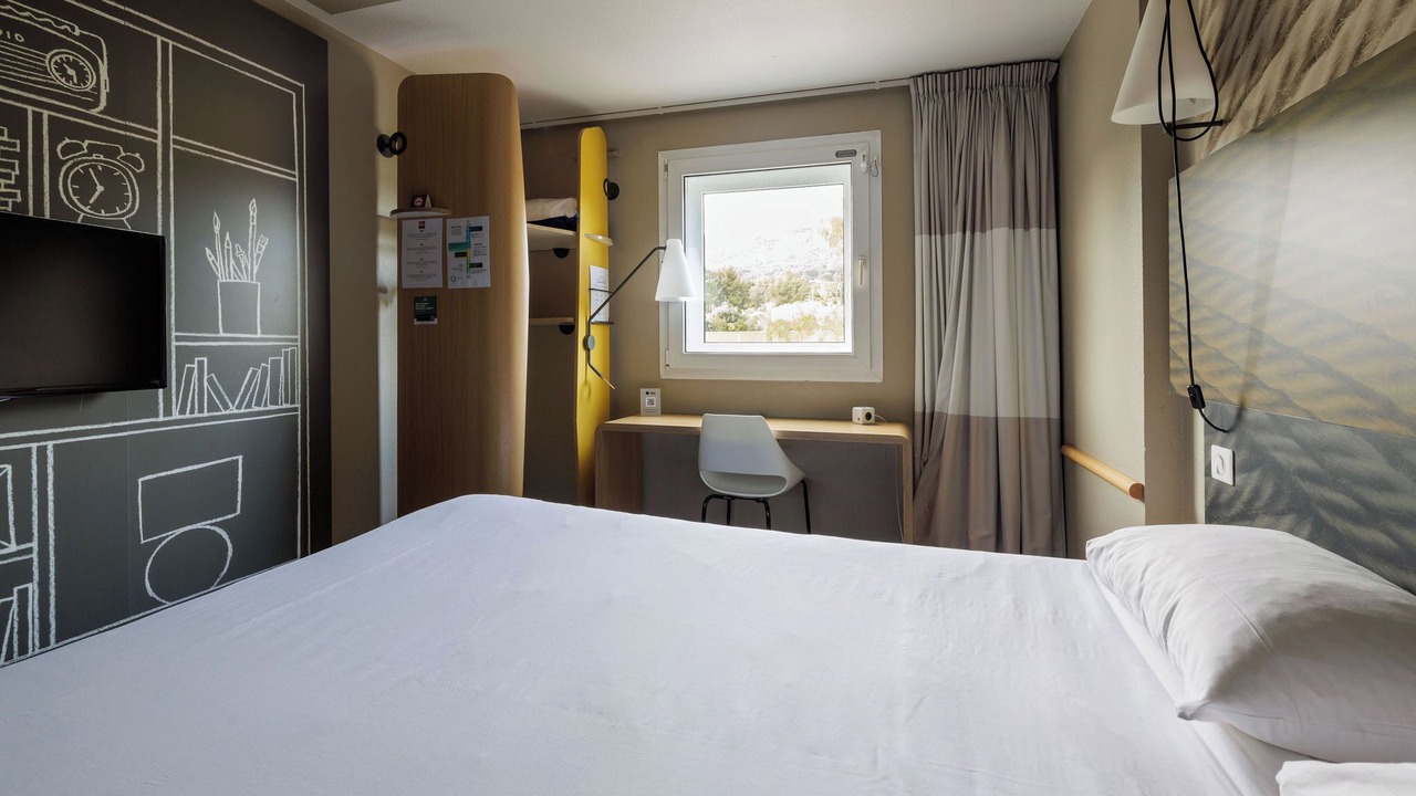Photo of Bedroom in La Valette-du-Var