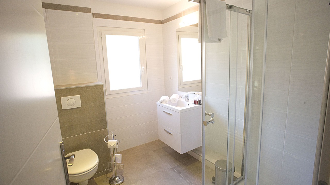 Photo of Bathroom in Sollies-Toucas