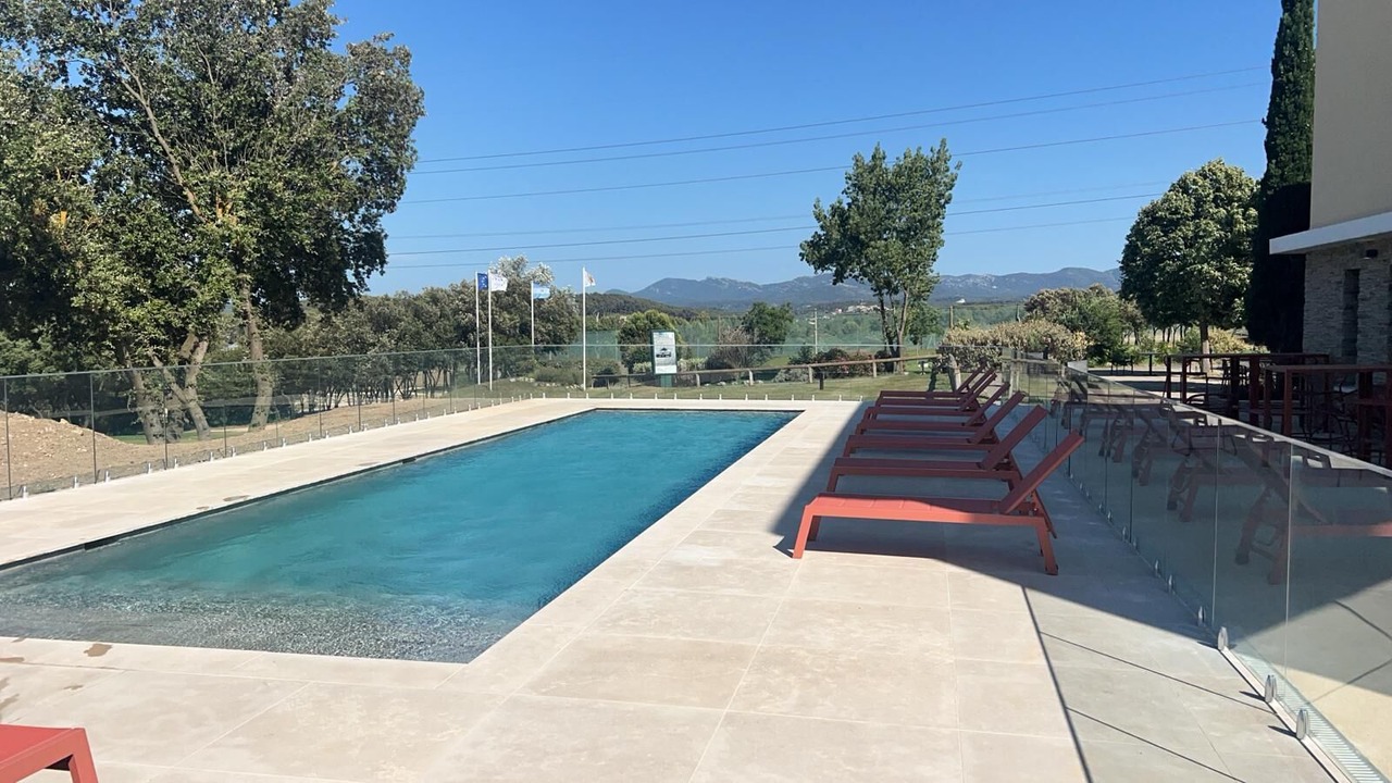 Photo of Outdoor in Cabries
