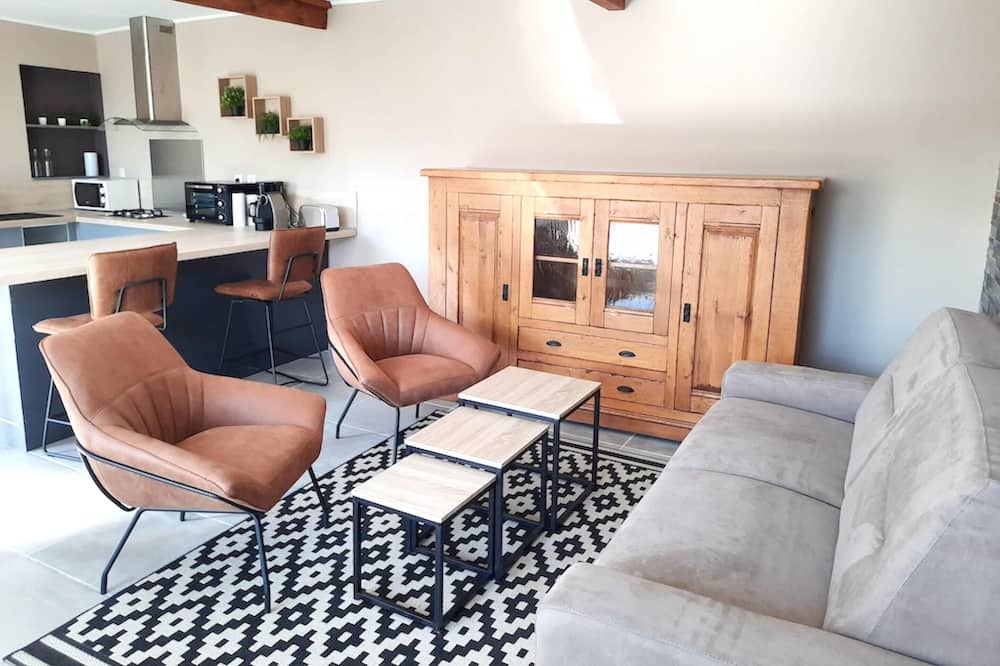 Photo of Livingroom in Pelissanne