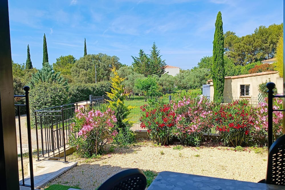 Photo of Outdoor in Pelissanne